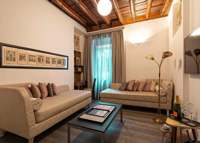 בית הארחה Maison Evelina 4*